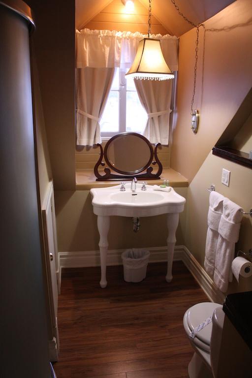 Auberge Chateau Lamontagne Sainte Anne-des-Chênes 部屋 写真