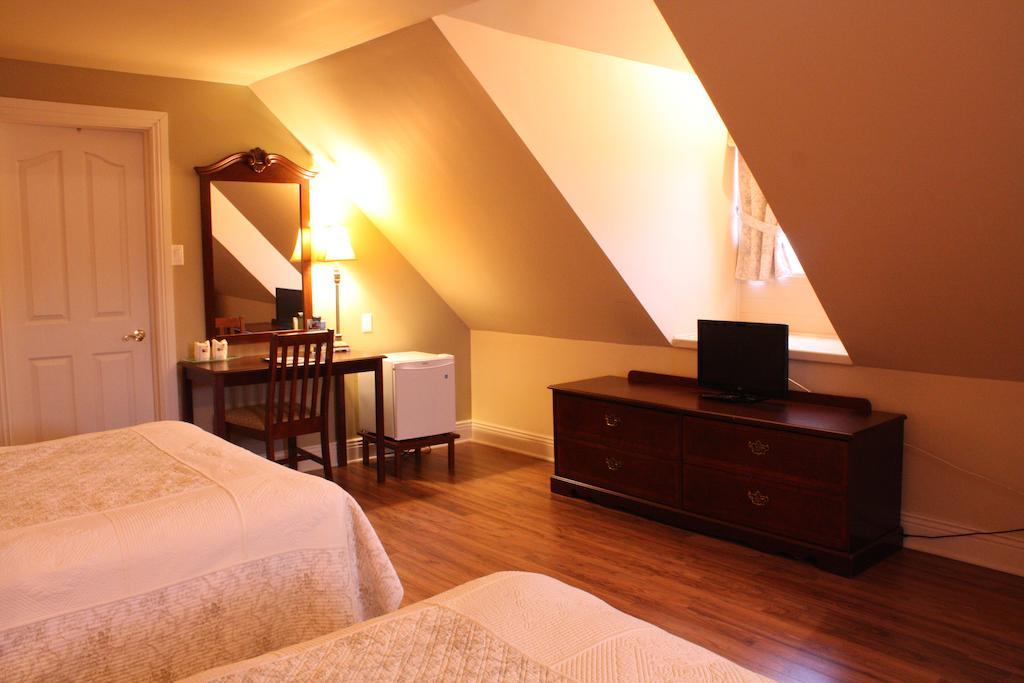 Auberge Chateau Lamontagne Sainte Anne-des-Chênes 部屋 写真