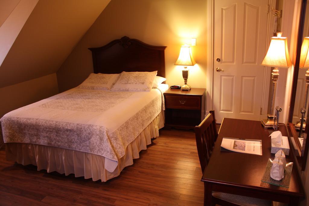 Auberge Chateau Lamontagne Sainte Anne-des-Chênes 部屋 写真